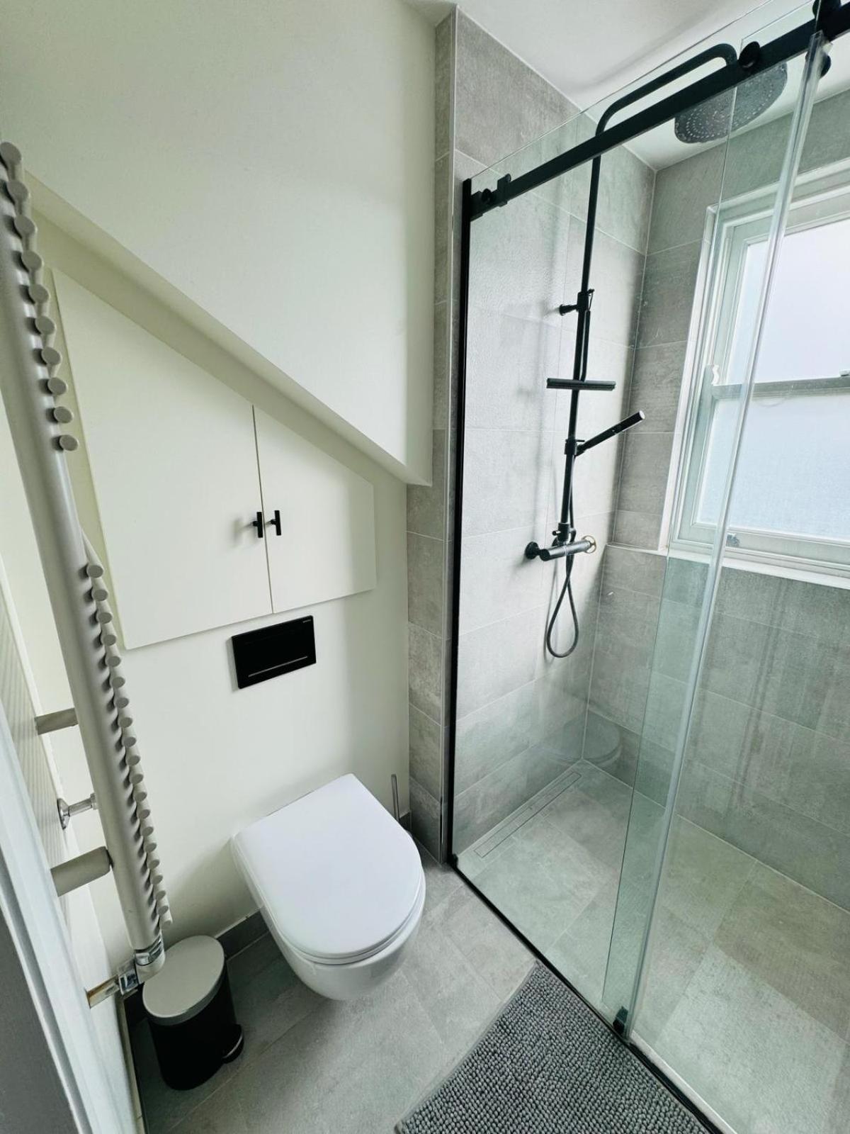 Apartamento Stunning Flat In Chiswick Londres Exterior foto