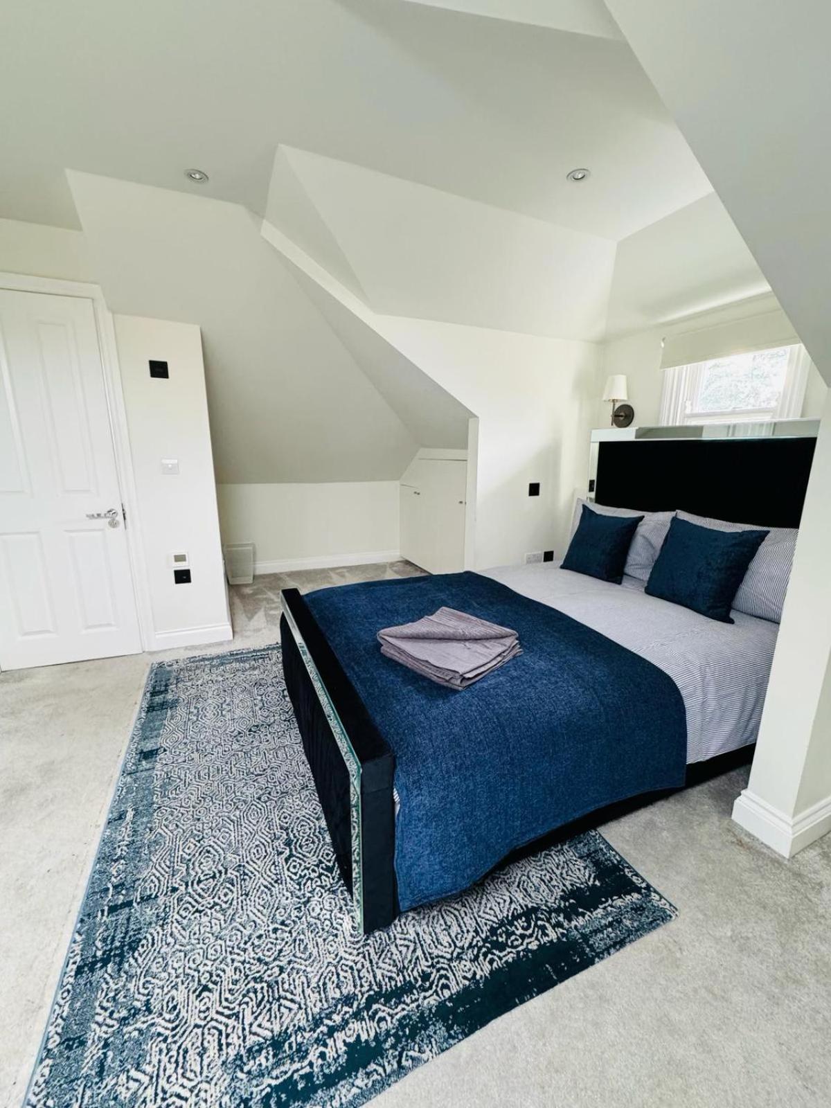 Apartamento Stunning Flat In Chiswick Londres Exterior foto