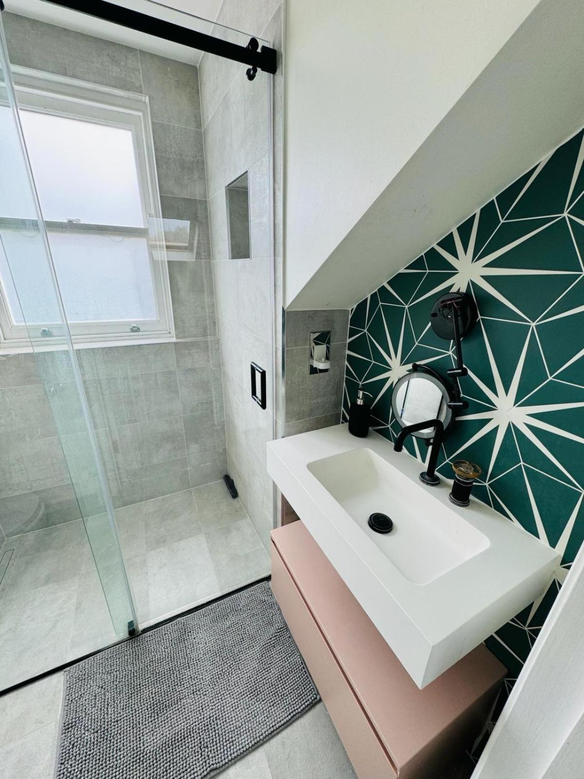Apartamento Stunning Flat In Chiswick Londres Exterior foto